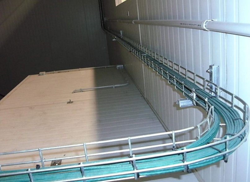 Distribución de instalaciones eléctricas industriales en Florette Gran Canaria