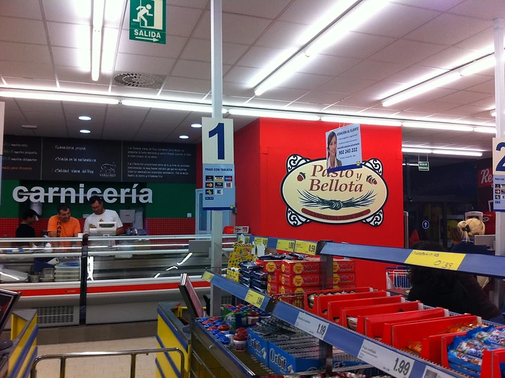 Instalaciones eléctricas en Carnicería Vara del Rey Gran Canaria