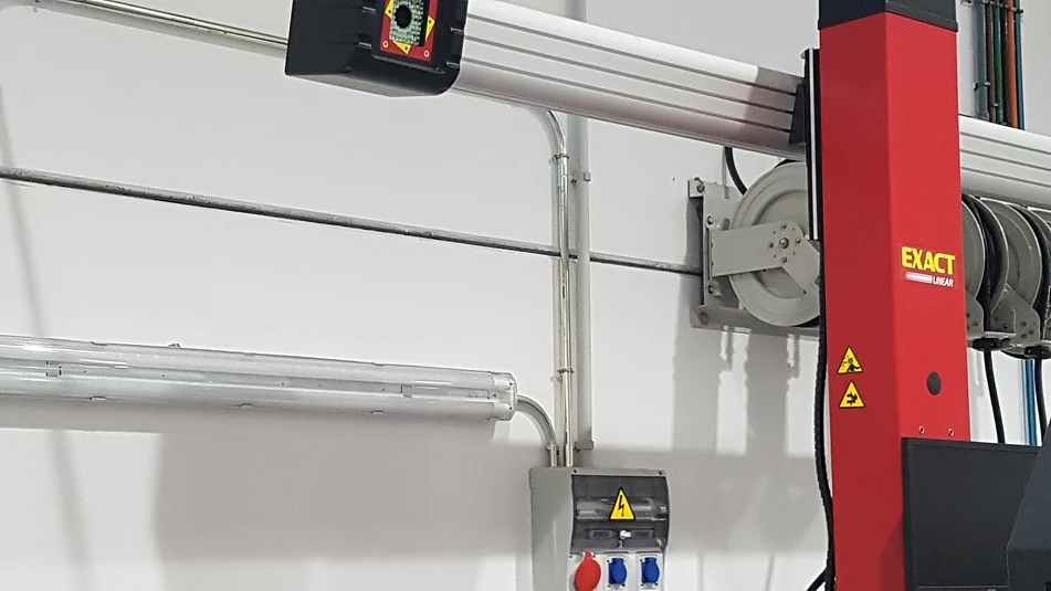 Infraestructura eléctrica preparada para equipos y maquinaria de taller.