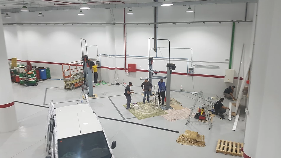 Adecuación de pavimento e instalaciones en Taller Mayorazgo